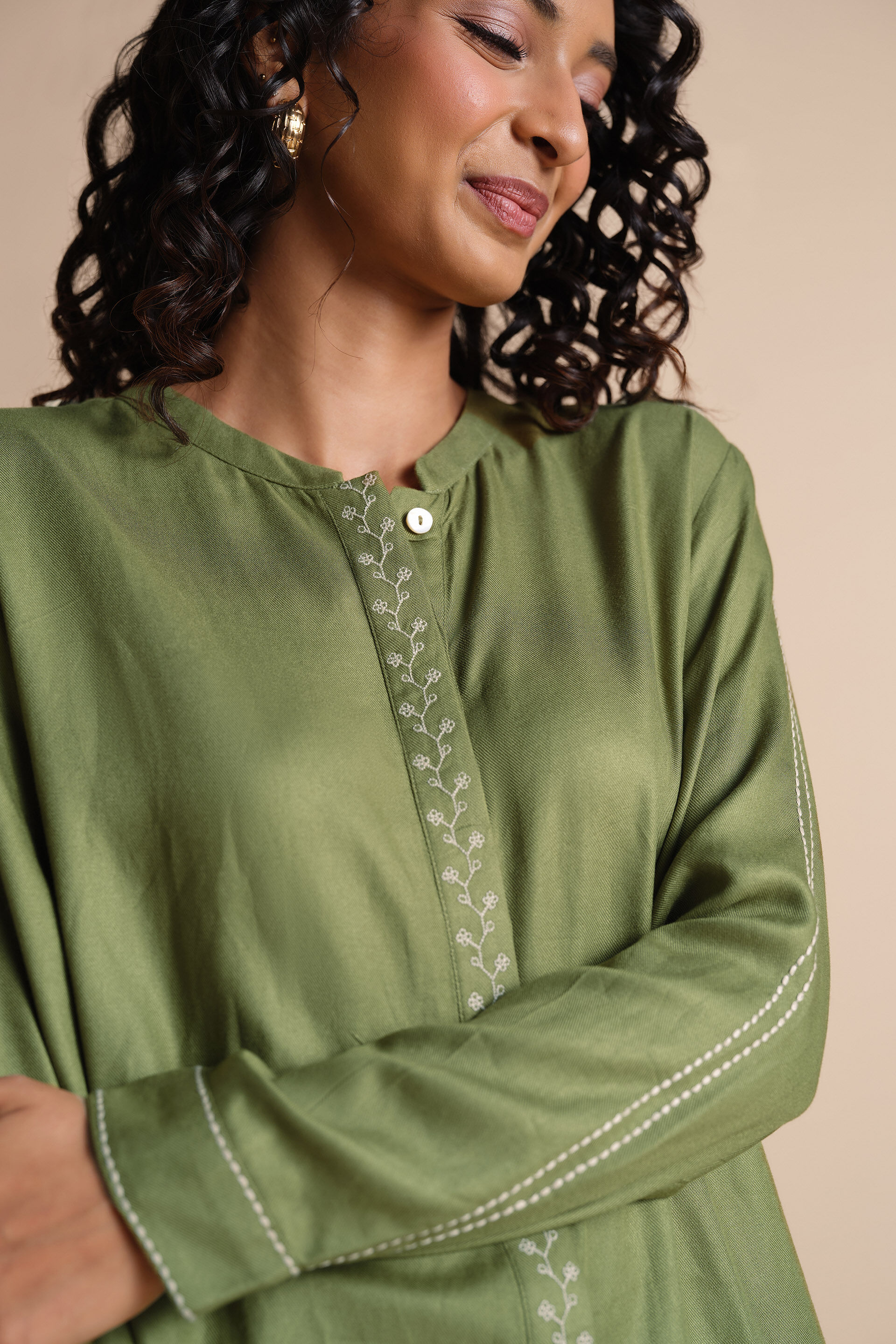 The Rozana Shirt, Olive, image 4